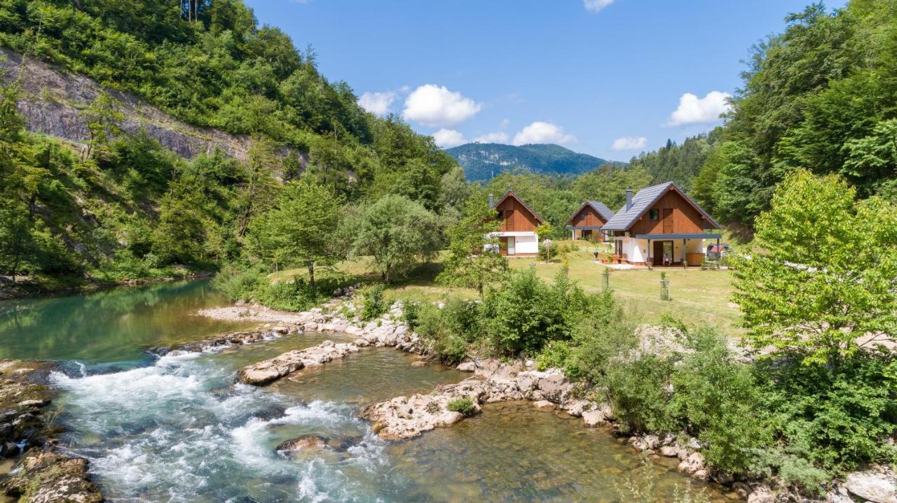 Resort Stari Malni, Osilnica - Vacation Houses Stari Malni ภายนอก รูปภาพ